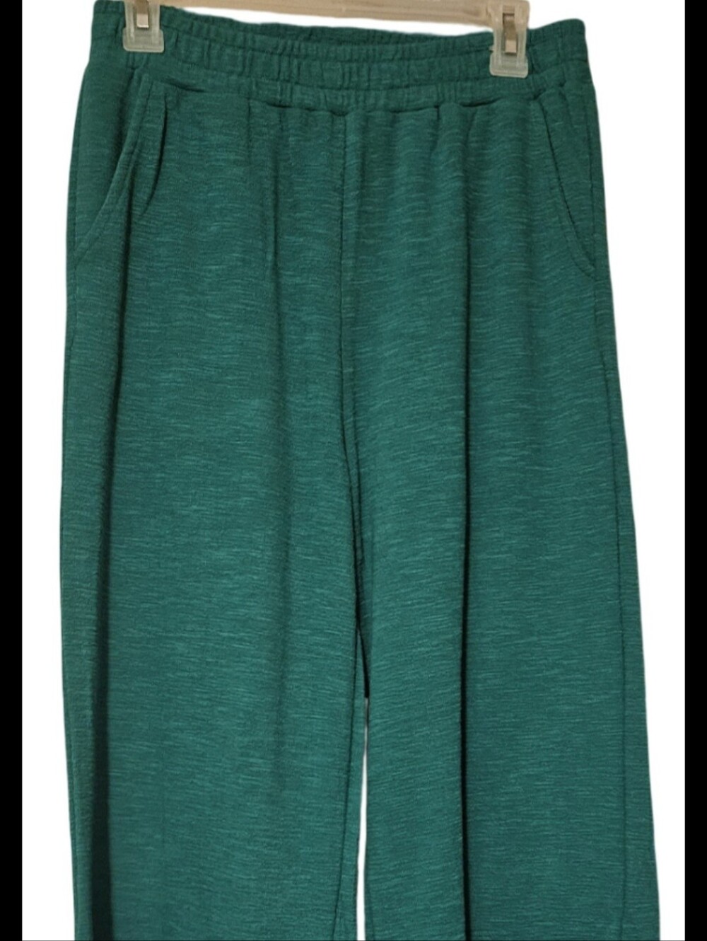 Zenana Women’s Wide-Leg Knit Pants in Kelly Green